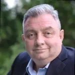 Alex Mackinnon